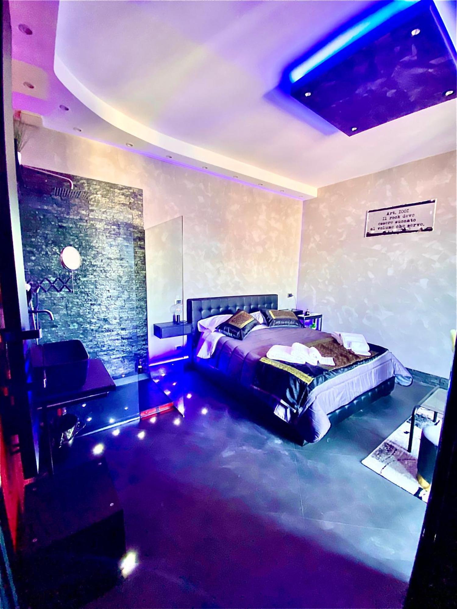 Luxury Home Design โรม ภายนอก รูปภาพ